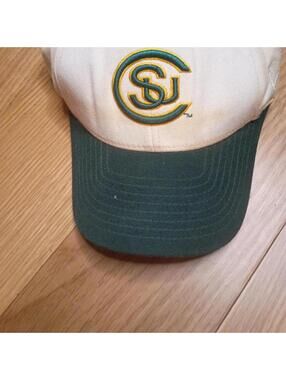 Zephyr Women's White and Green Hat